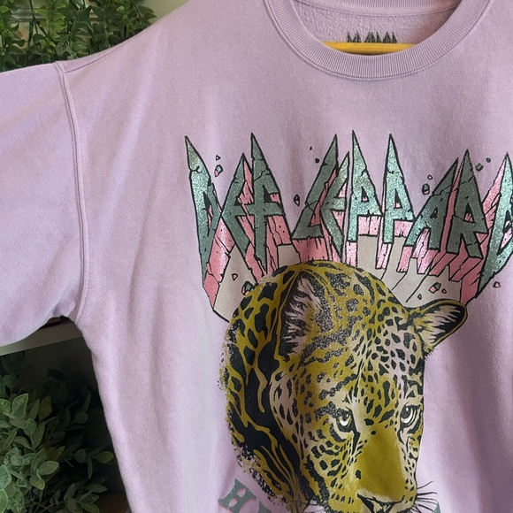 Def Leppard Comfy Sweatshirt - Picture 3 of 4